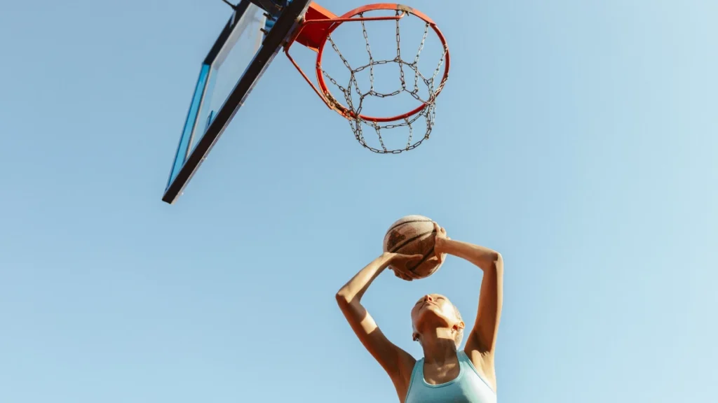 basketball woman
